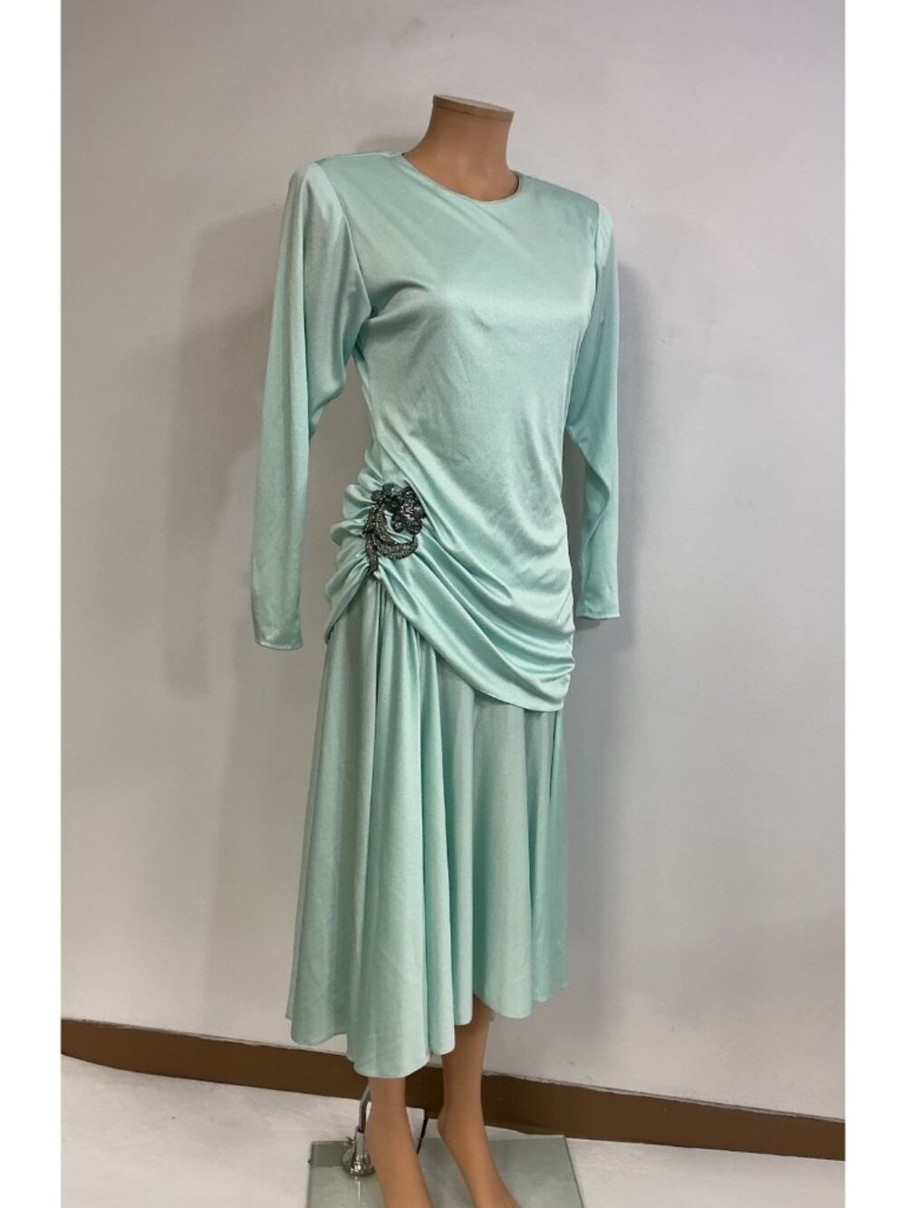 Vintage 80s Aqua Mint Beaded Draped Cocktail Dress Ruched Fit Womens 6